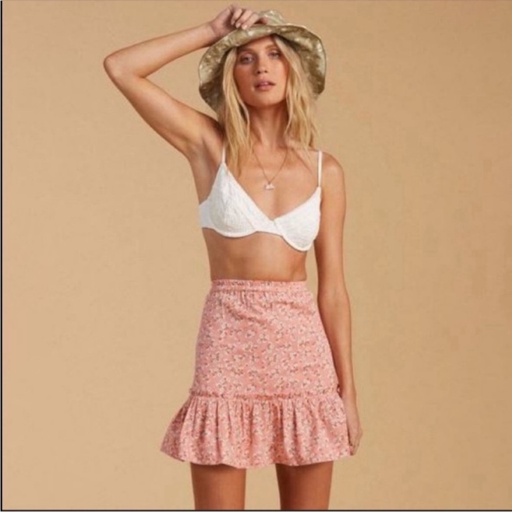 Billabong X the Salty Blonde floral ruffle skirt NWT